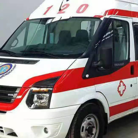 湾里非急救护送病人转院租赁救护车的优缺点对比